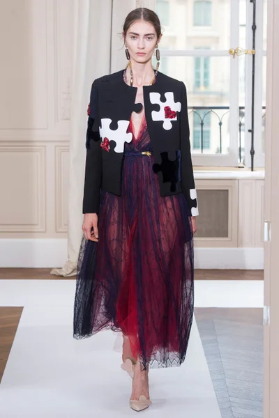 Look 12